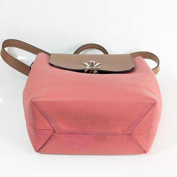✨️Authentic Louis Vuitton Lockme Backpack Coral Pink - Picture 9 of 13
